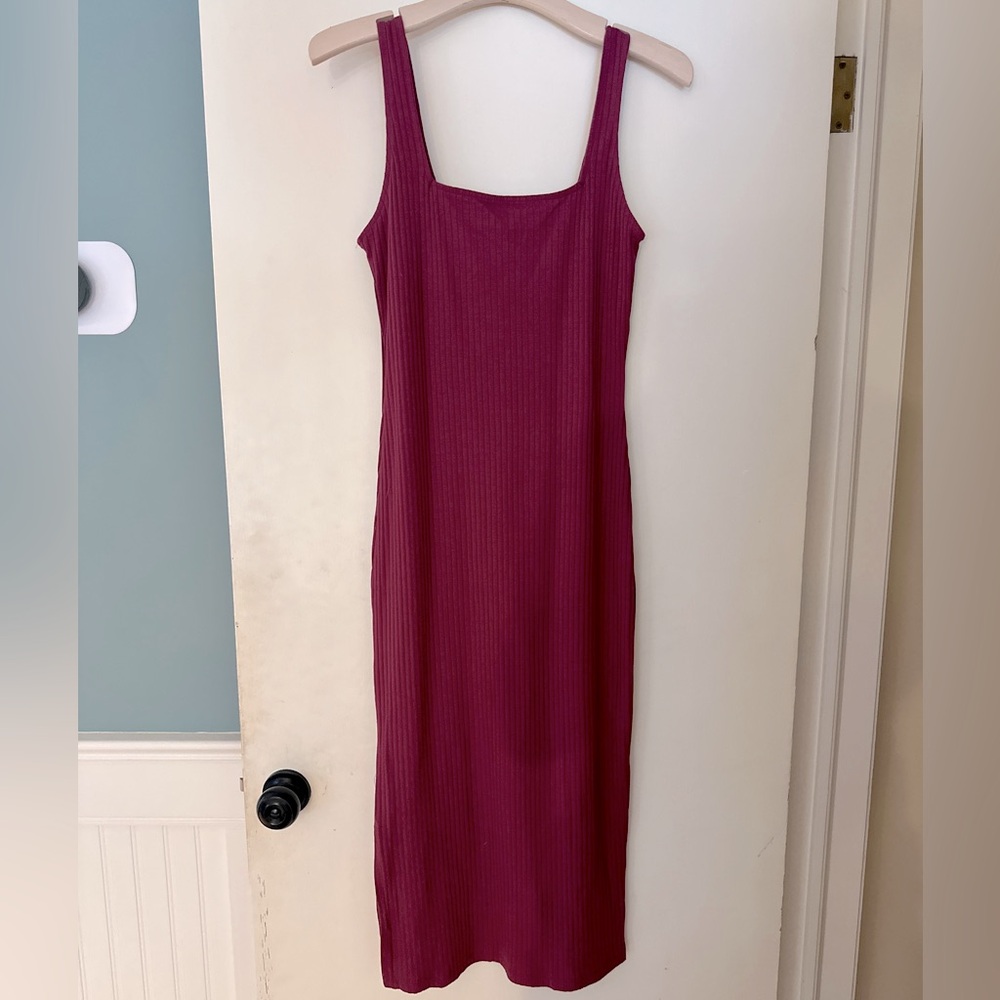Wild Fable Ribbed Magenta Midi Dress